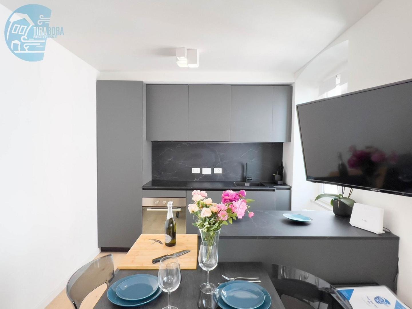 Corridoni 3c Tirabora Short Rent Apartment Triest