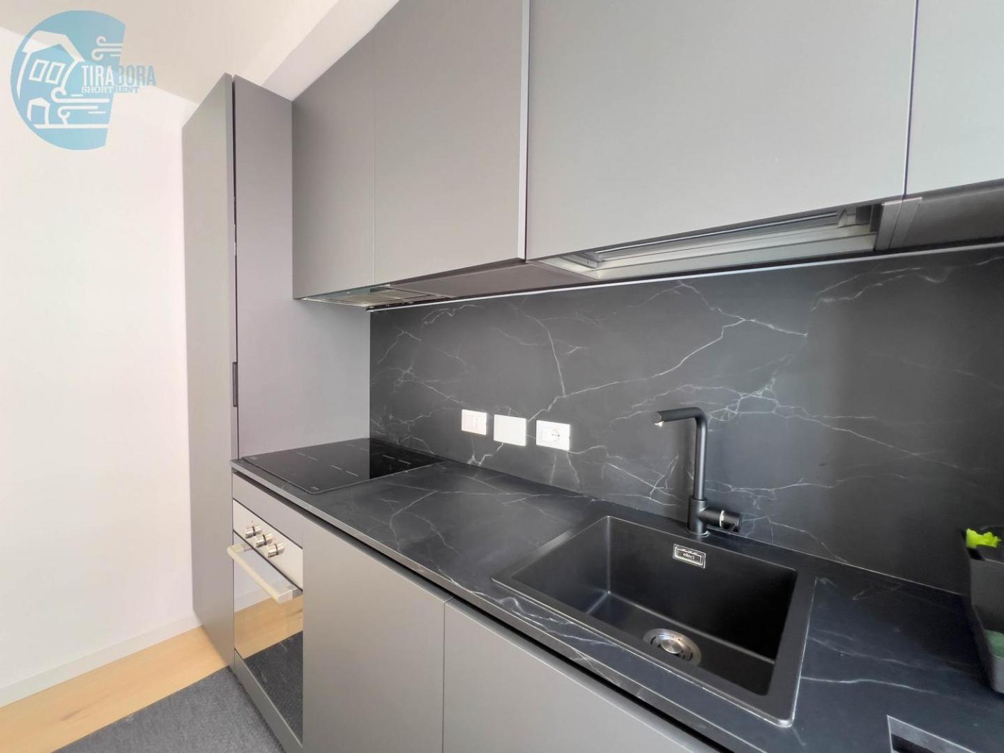 Corridoni 3c Tirabora Short Rent